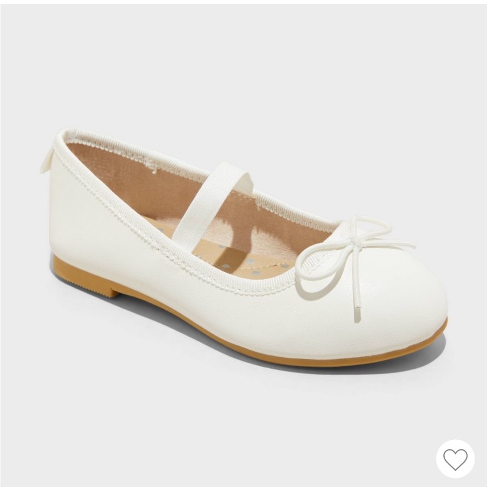Target Cat & Jack Cream Kids Dress Shoes
